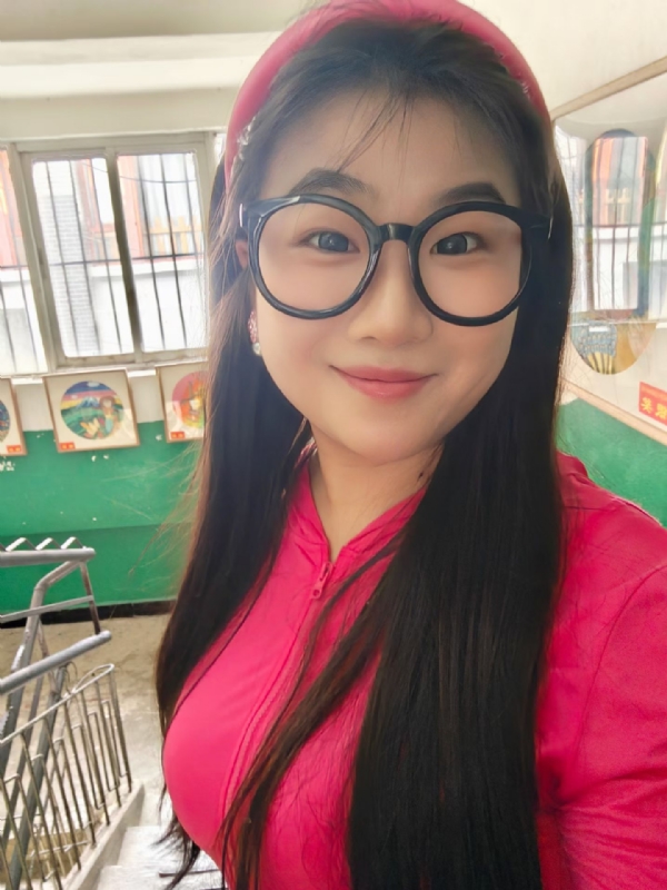 颂宜的第一张照片--丽江红颜知己交友网